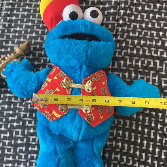 🎺 🎶 Vintage trumpet playing Cookie Monster 🍪 - Picture 16 of 17